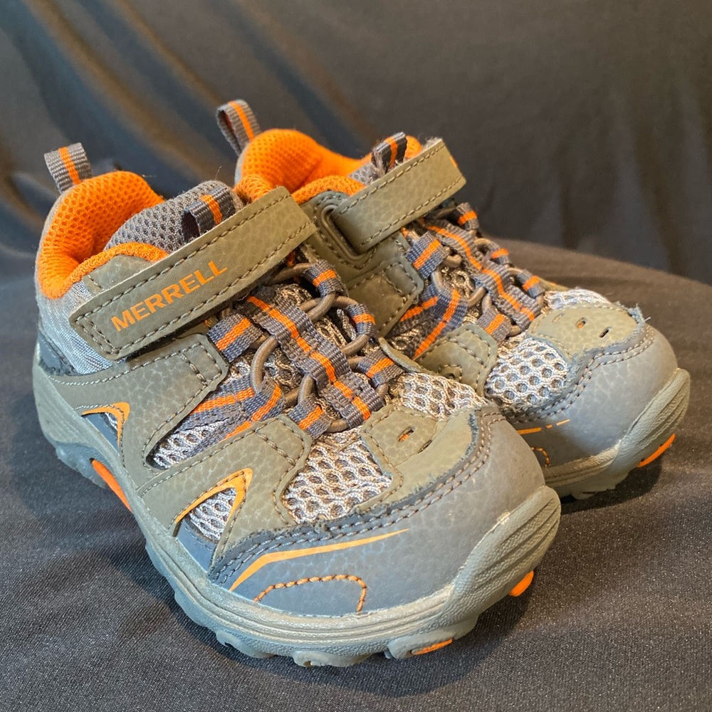 Merrell Trail Chaser-Toddler size 6 - excellent condition!